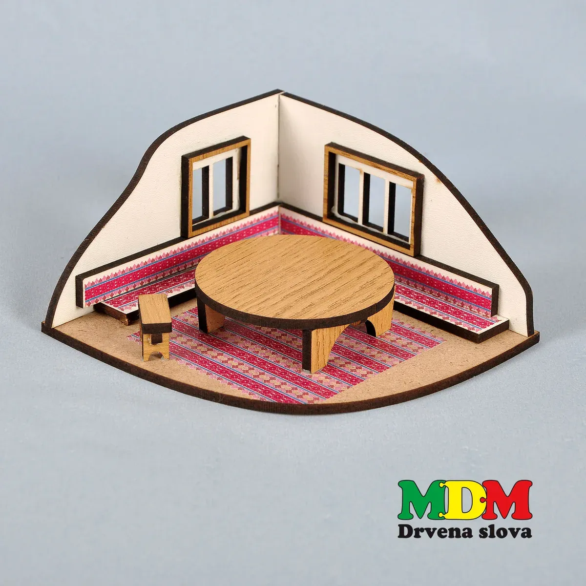 Bosanska soba suvenir – Mini dekorativni prikaz tradicionalnog enterijera