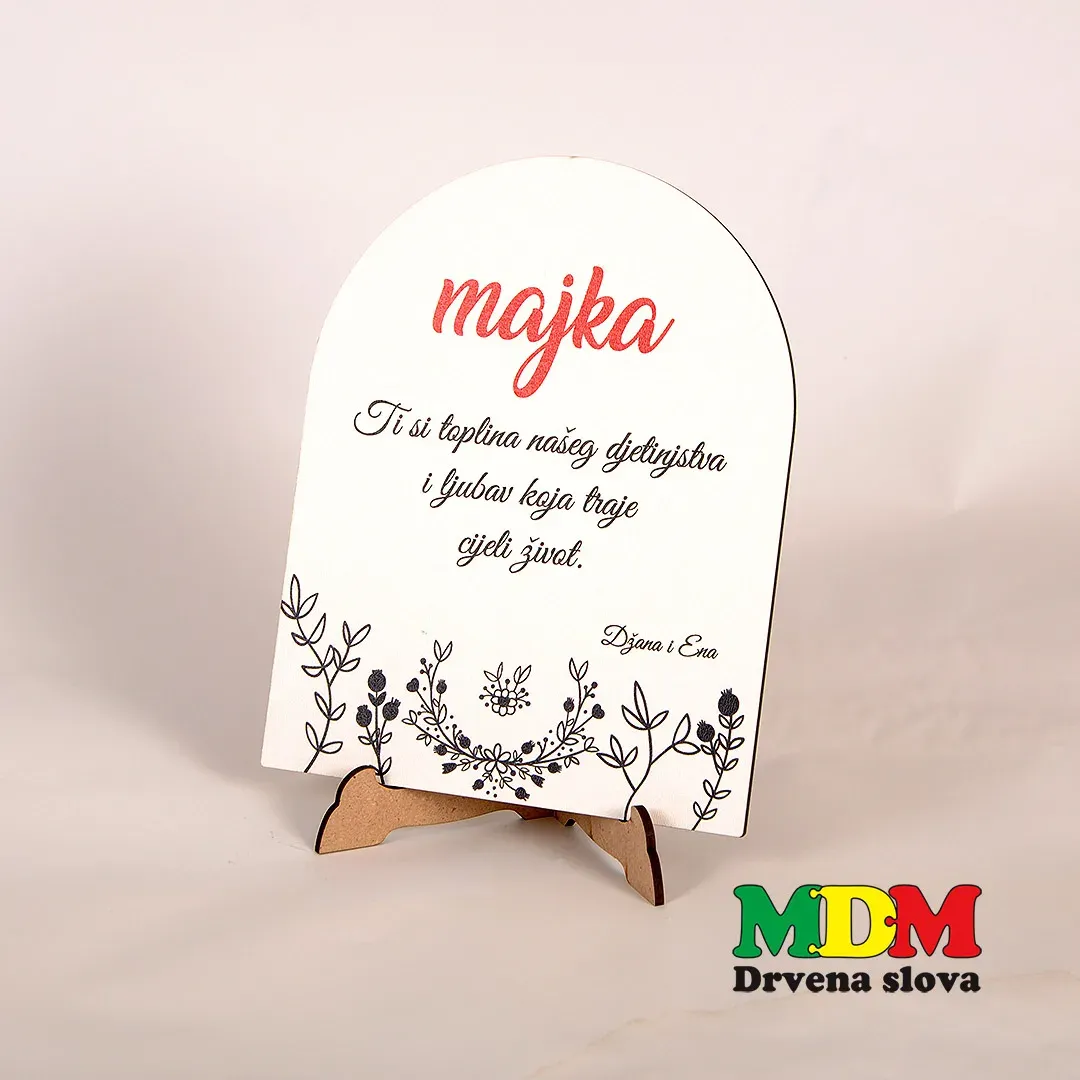 Drveni dekor za majku sa posvetom – personalizirani poklon za mamu